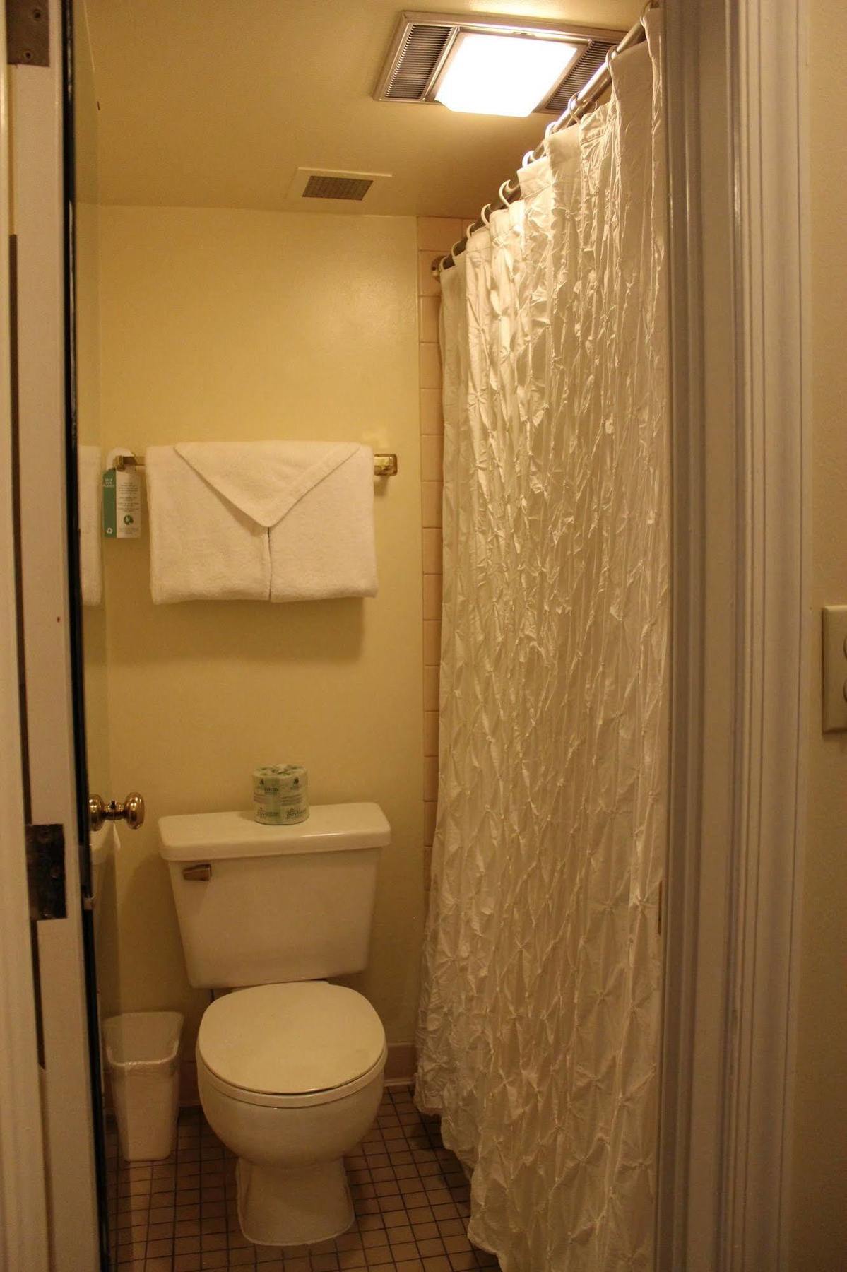 Hotel Chester スタークビル エクステリア 写真